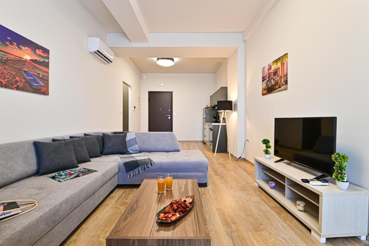 Thisean Modern Suites By Athens Stay Buitenkant foto