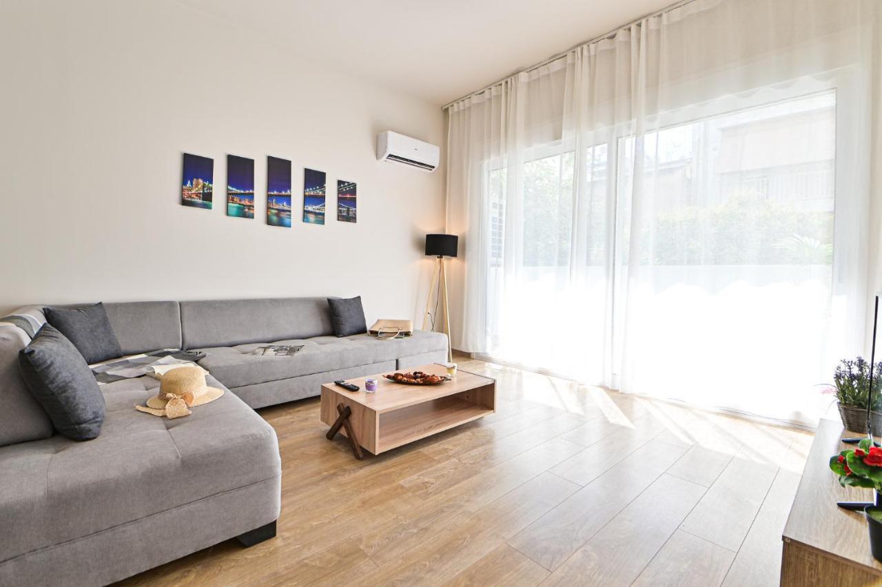 Thisean Modern Suites By Athens Stay Buitenkant foto